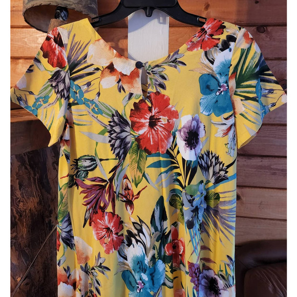 Hibiscus Collection Hawaiian Dress Size Small - Picture 3 of 4